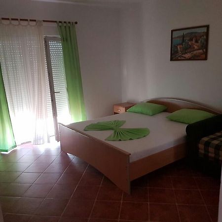 Guesthouse MB Knezevic Budva Buitenkant foto